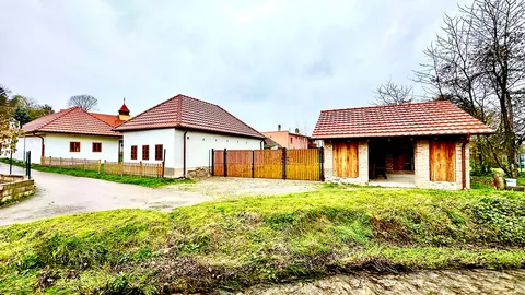 Chalupa Krnča - Melusov dvor - Kompletná rekonštrukcia